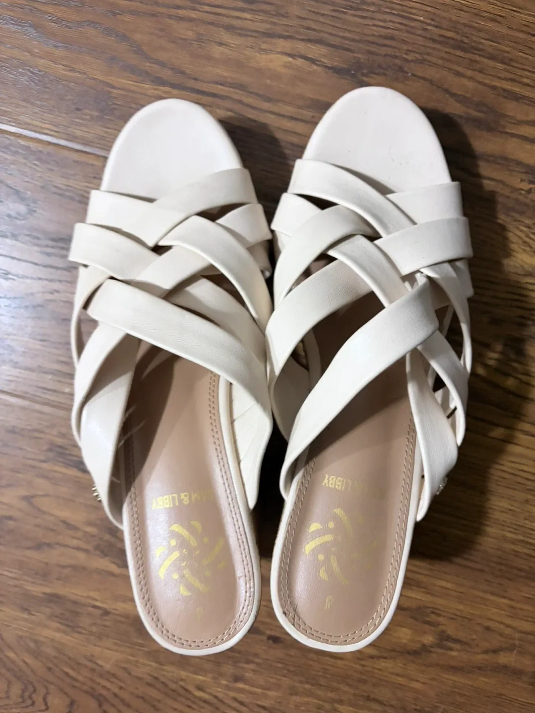 Sam & Libby Women's Cream Wedge Sandals - Size 8