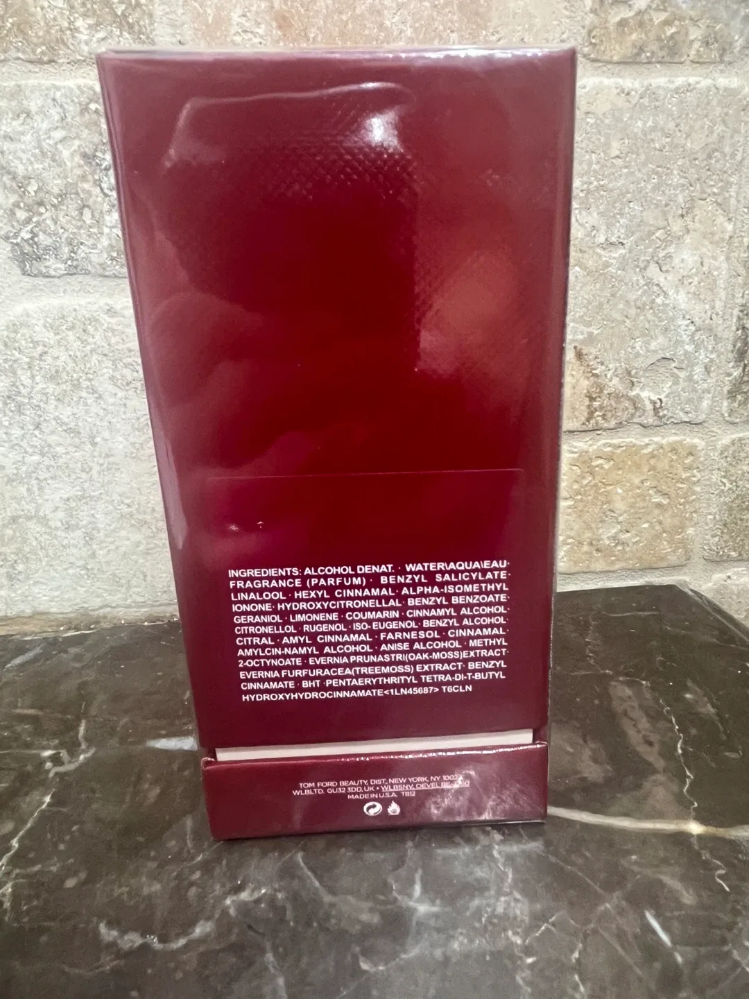 Tom Ford Lost Cherry image indicator(4)