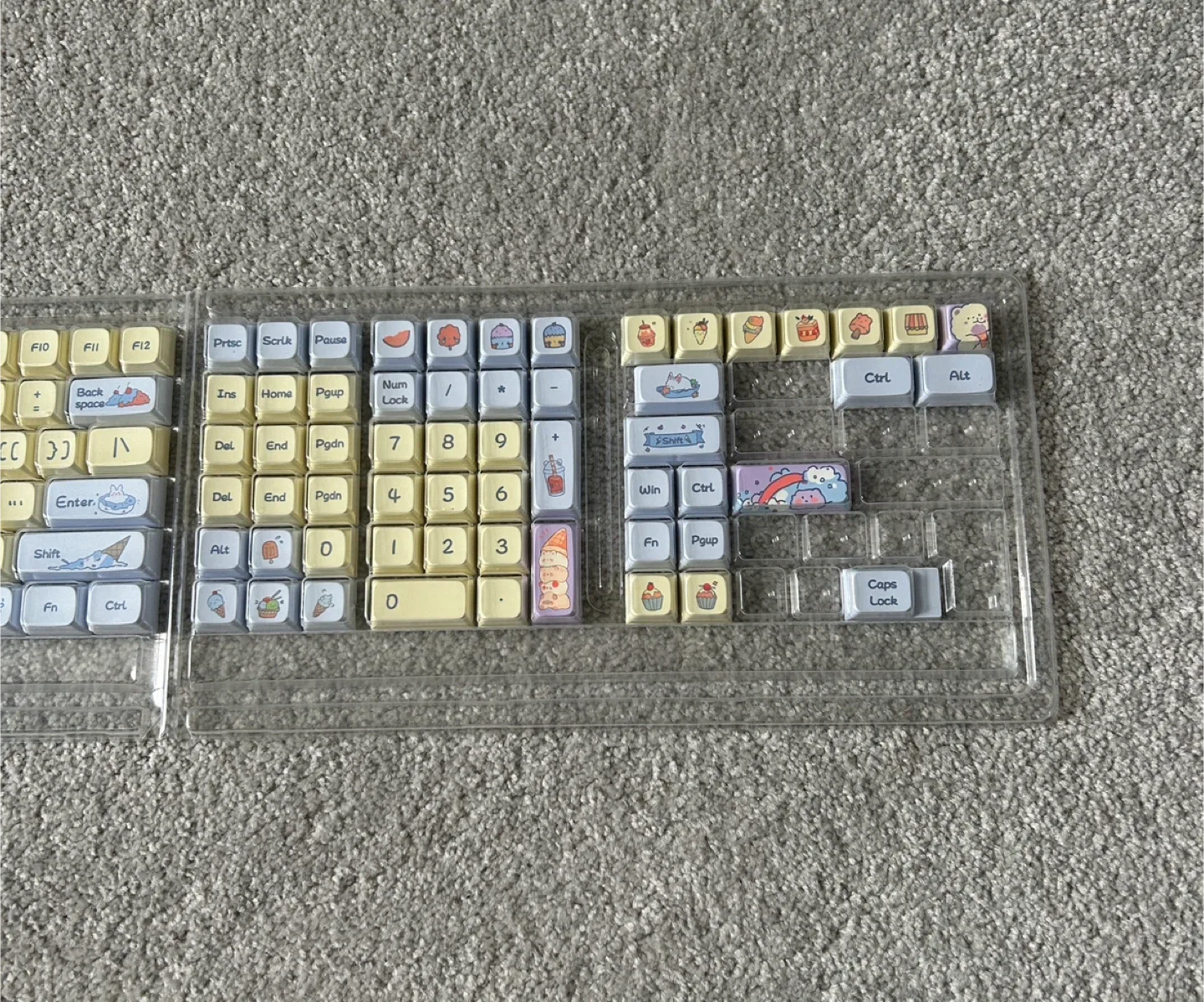 Ice Cream Keycap Set image indicator(3)