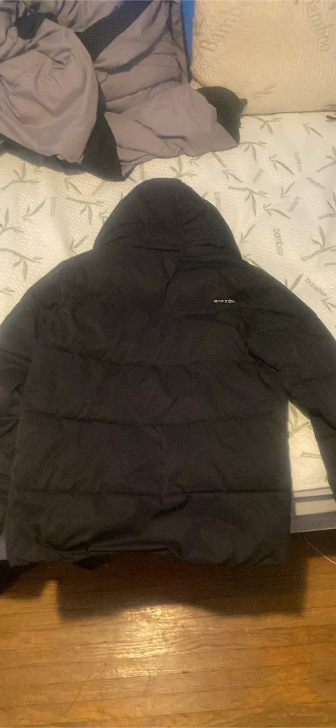 Ripzone Black Puffer Jacket image indicator(2)