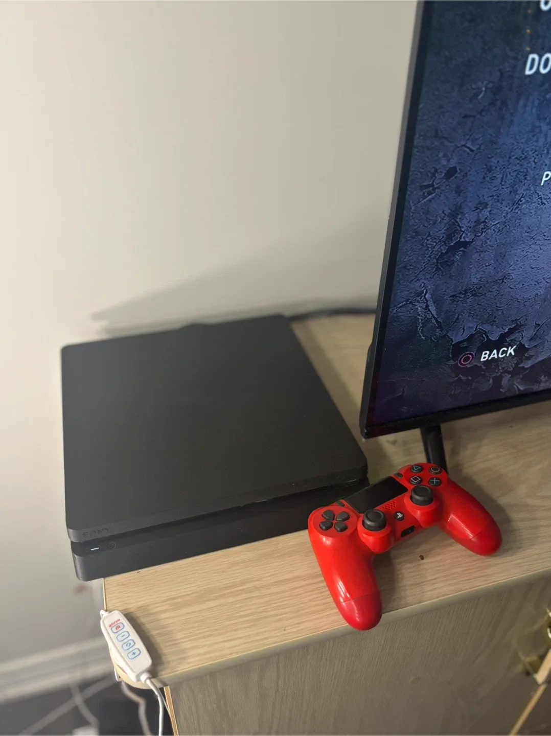 PS4 Slim 1TB