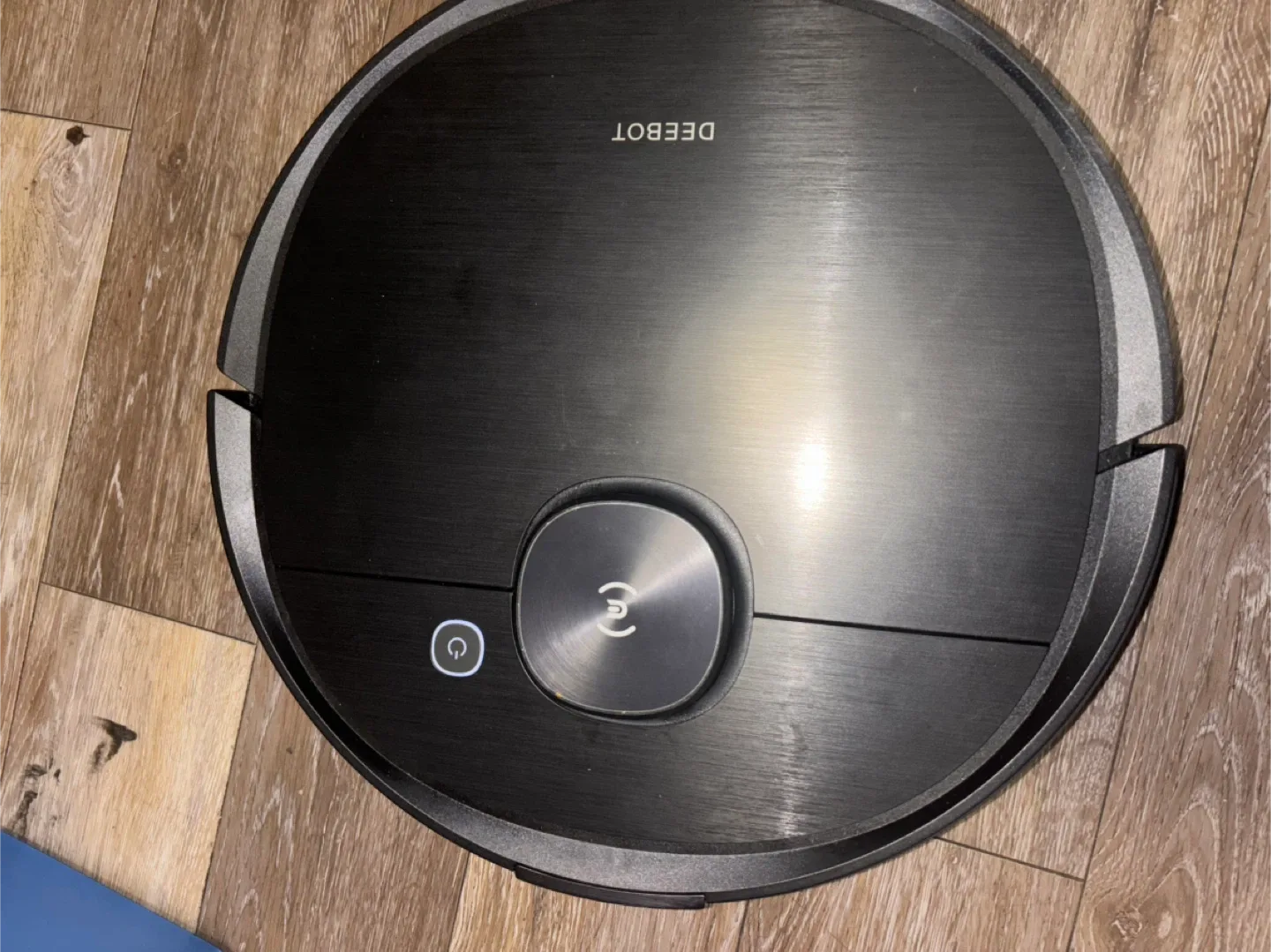 Ecovacs Deebot Ozmo Robot Vacuum & Mop image indicator(2)