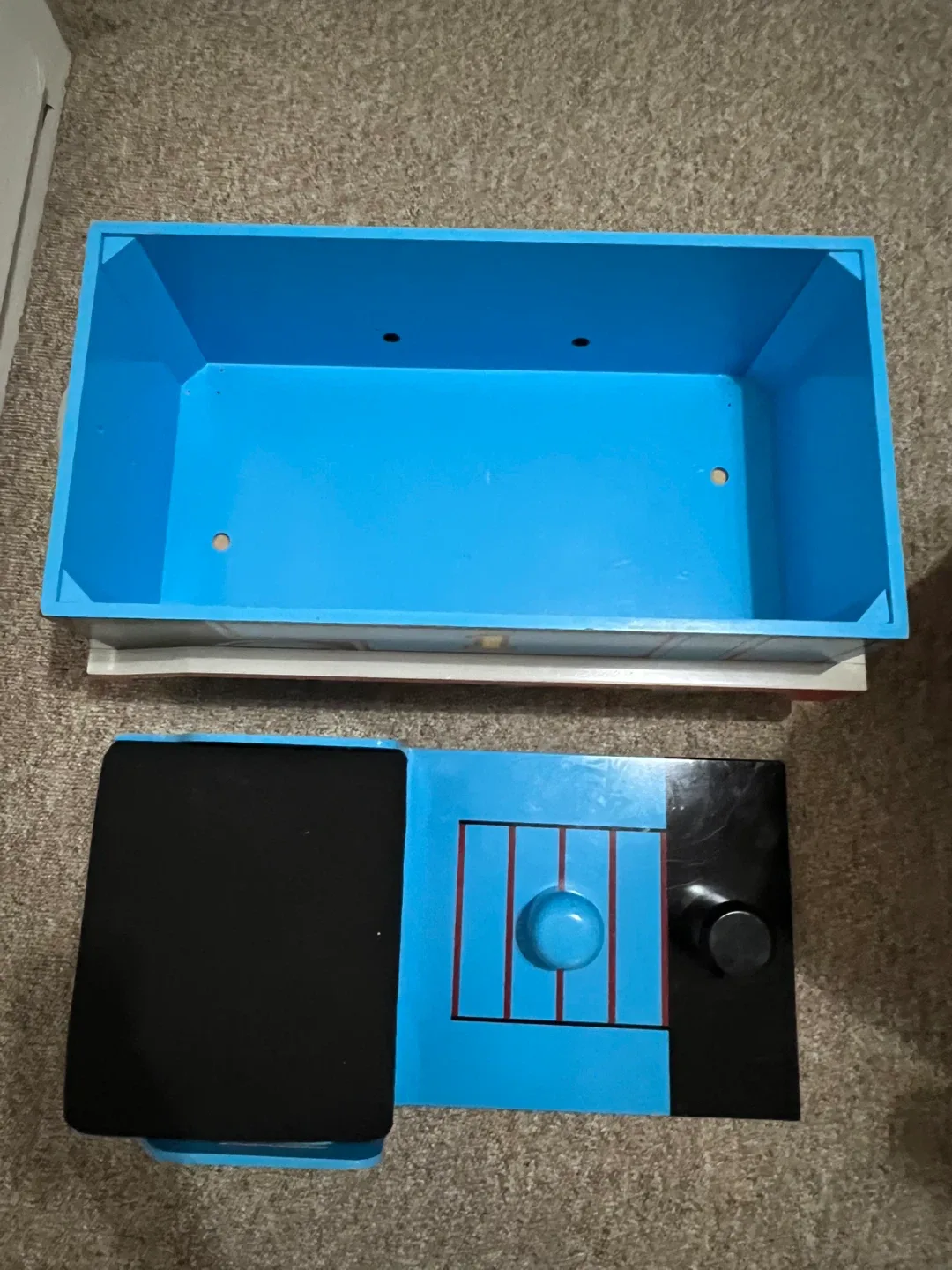 Wooden Thomas the Train Toy Box on Wheels image indicator(3)