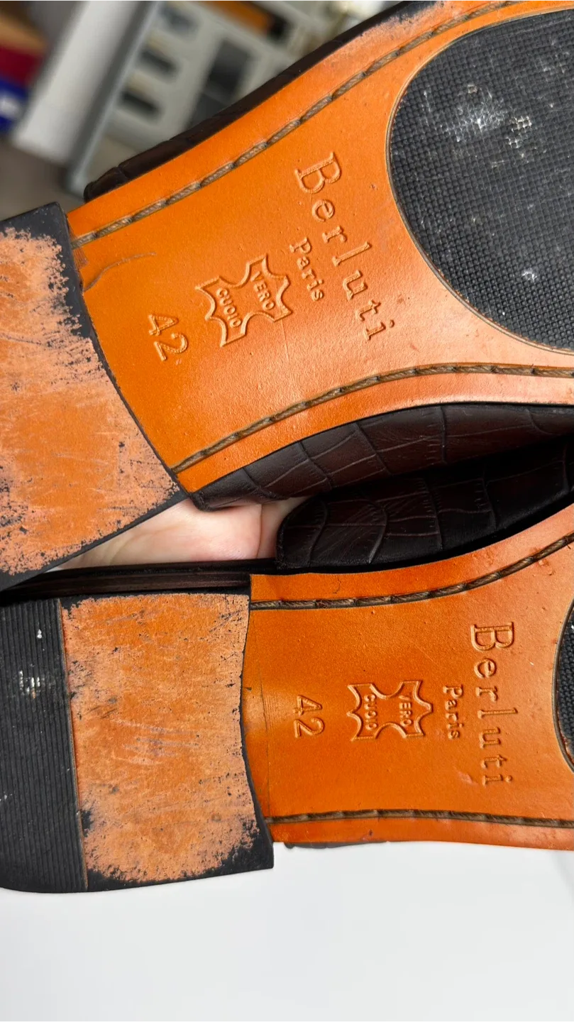 BERLUTI Leather Mules Men image indicator(8)