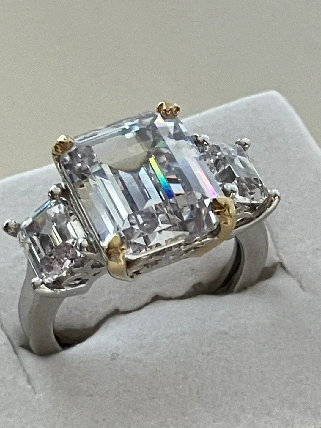 CZ 925 Sterling Silver Ring Size 6