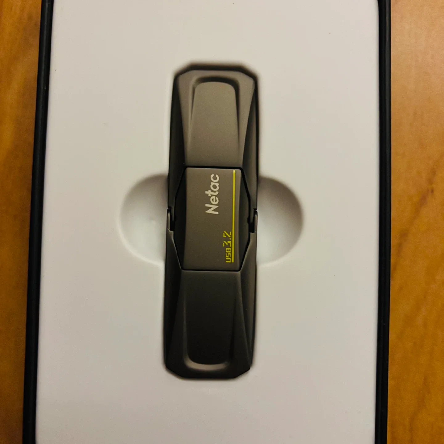 *New* $145 1TB SSD Flash Drive Netac US9 USB 3.2 Dual image indicator(2)