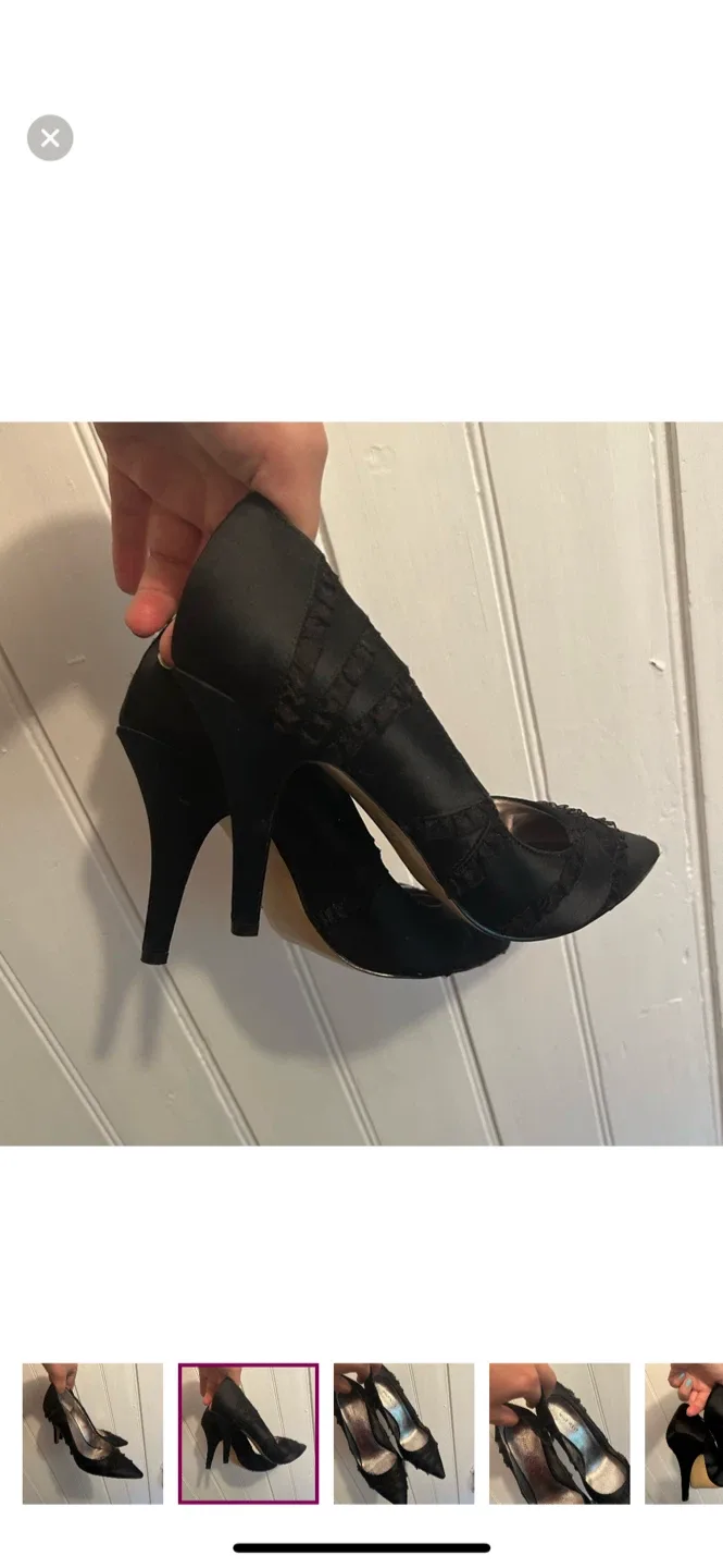 Nine West Black Heels, Size 8 image indicator(2)