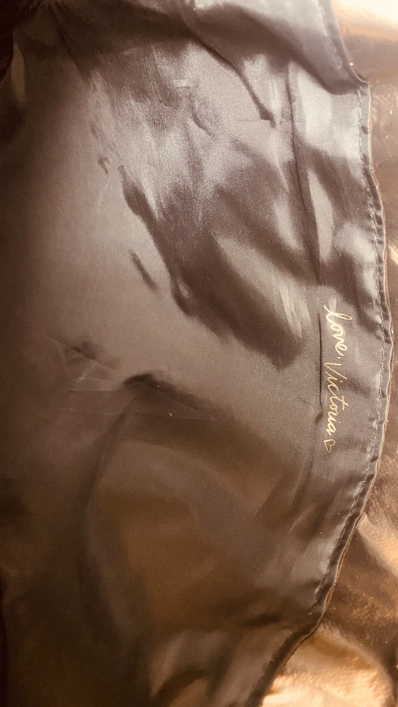 Victoria's Secret Tote Bag image indicator(3)