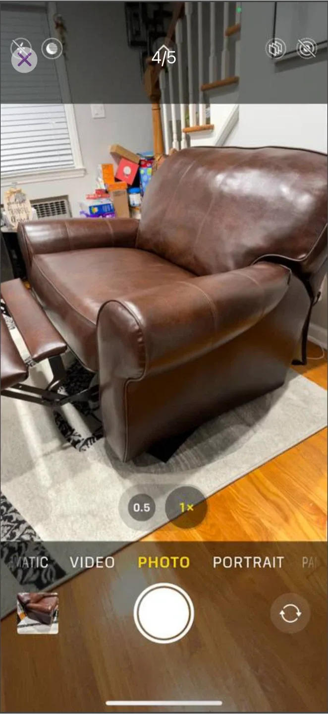 Brown Leather Recliner Chair image indicator(5)