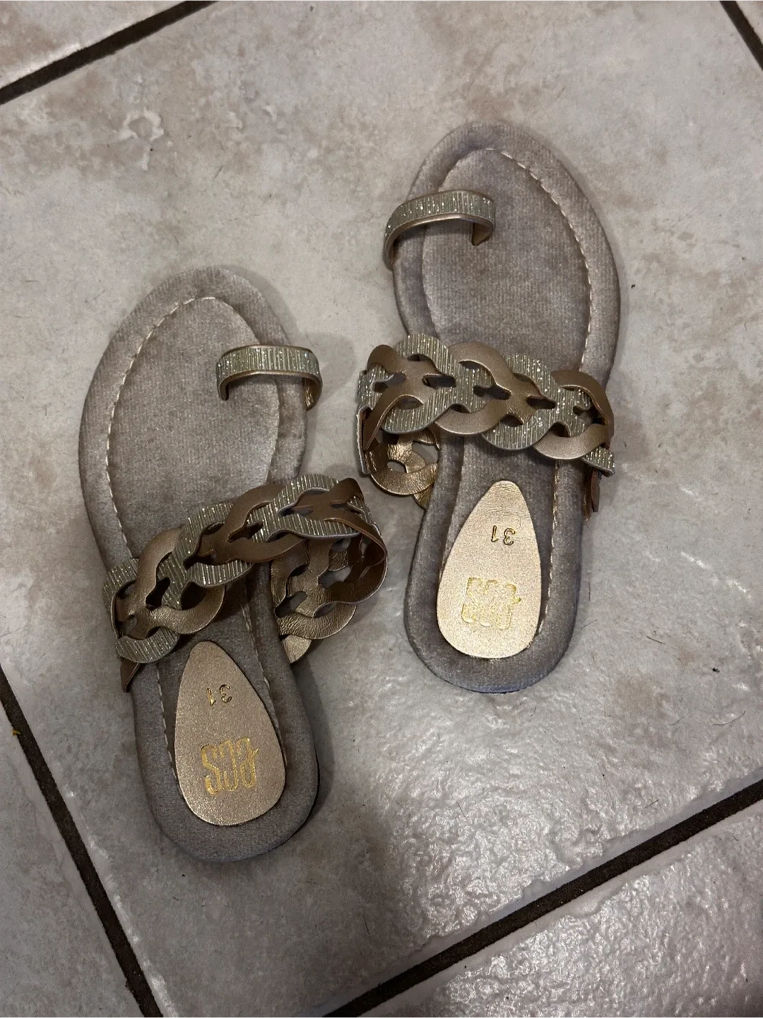 Kids/Toddler Sandals - Size 31