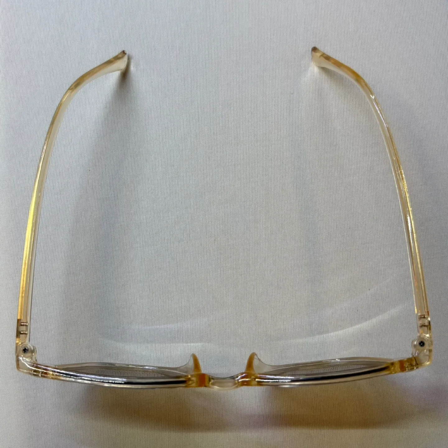 Meet Glasses Clear Nude Square Sunglasses Brown Gradient Lens 2 image indicator(6)