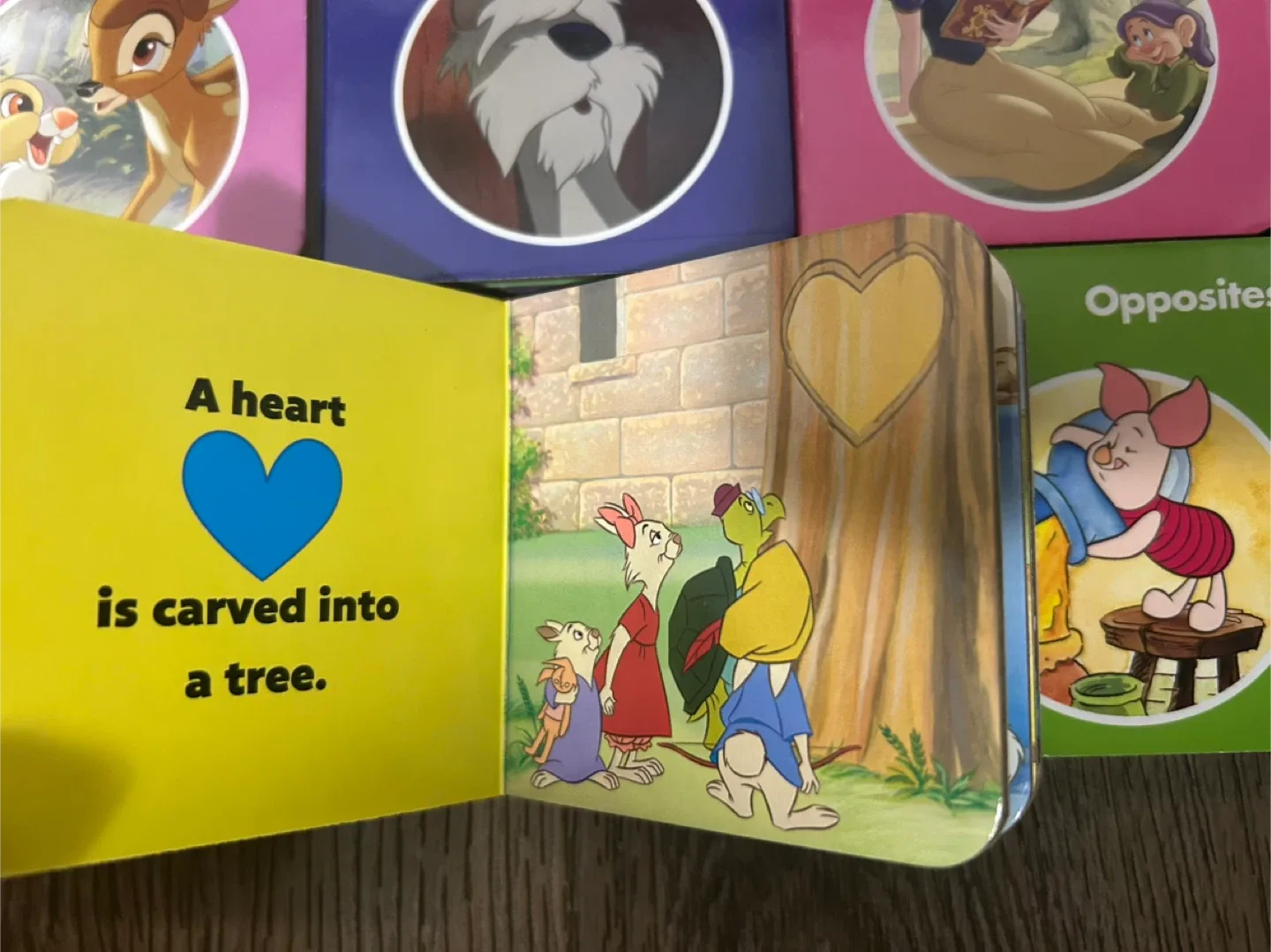 Disney Deluxe 24 mini board Book Set image indicator(6)