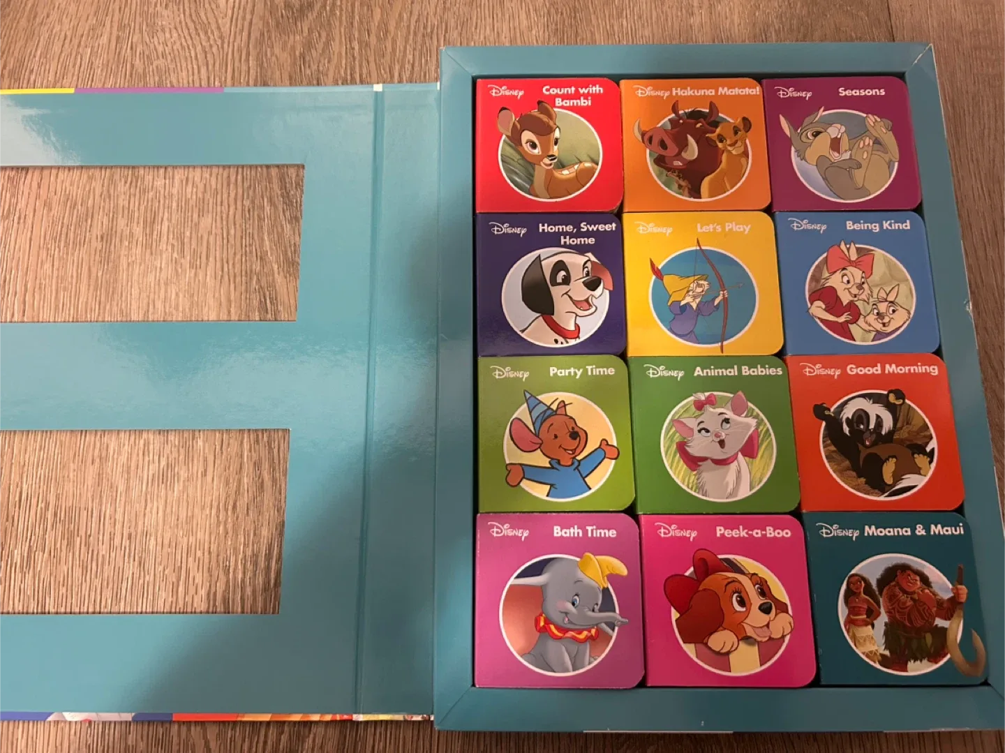 Disney Deluxe 24 mini board Book Set image indicator(3)