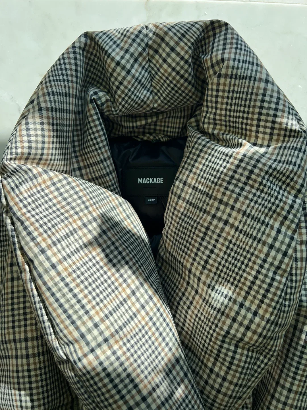 Mackage puffer coat jacket image indicator(7)