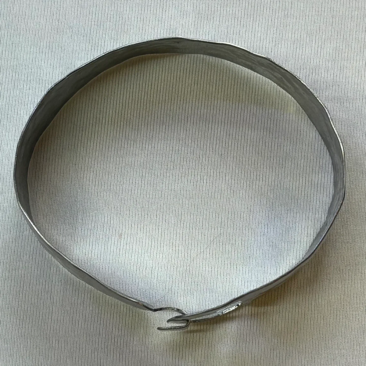 Handmade Hammered Silver Tone Cuff Bracelet image indicator(3)