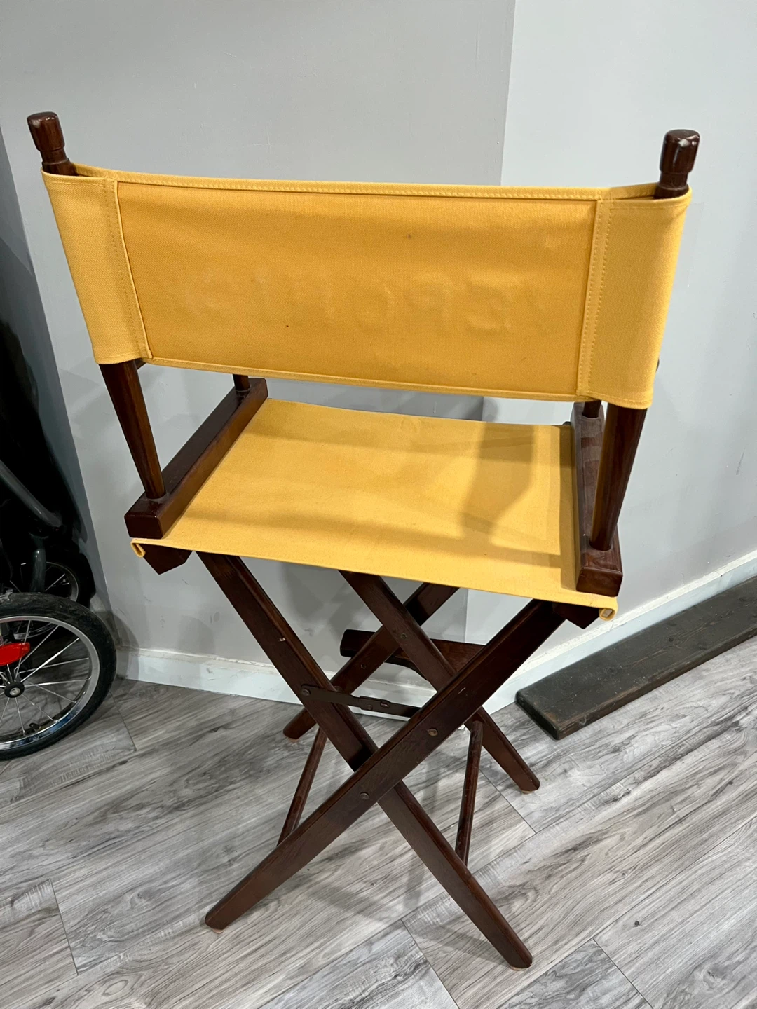 Director's Chair (high) - photo 2