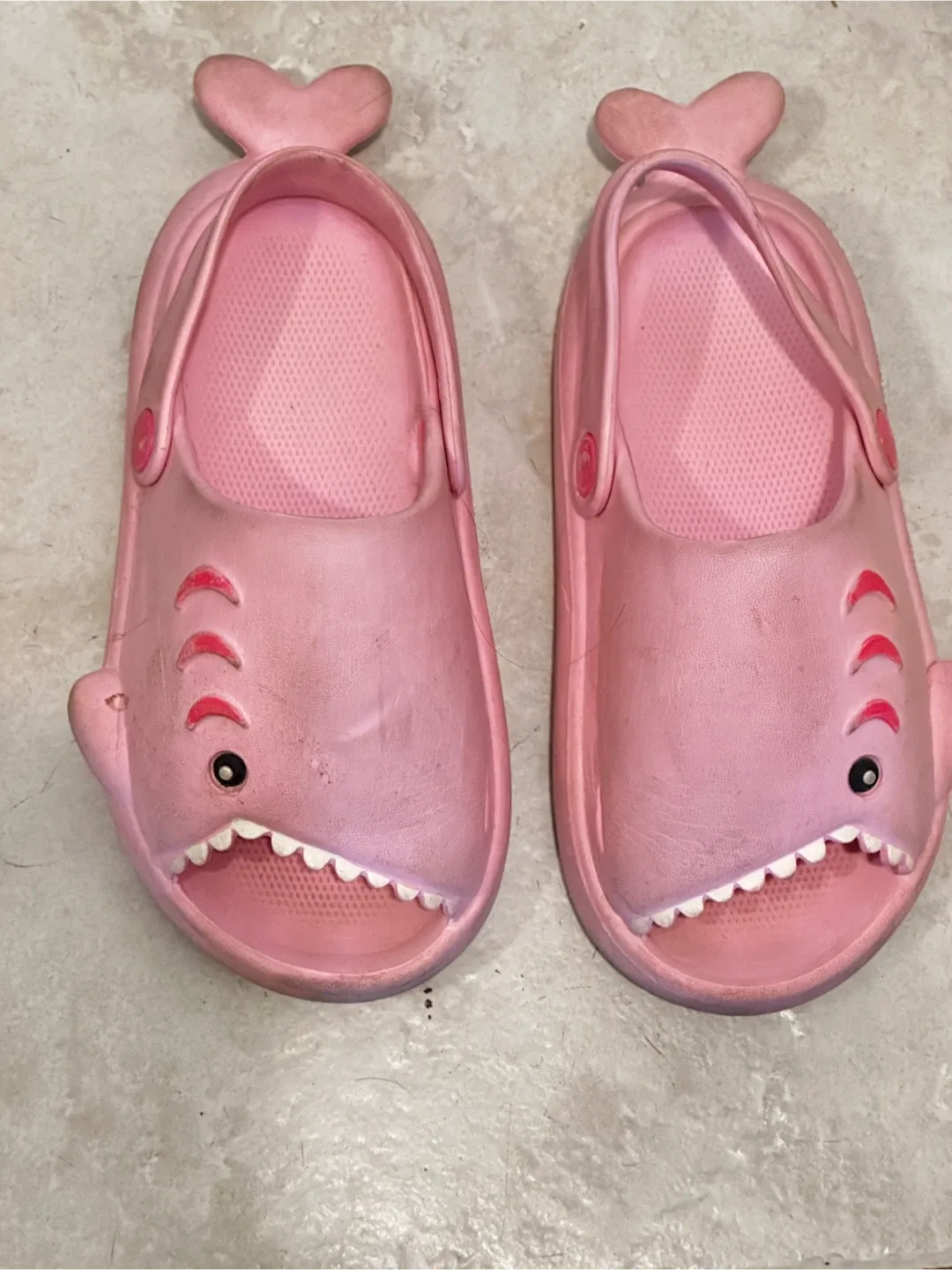 Kids Pink Shark Clogs