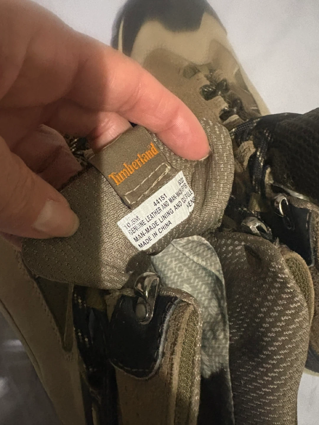 Timberland Hiking Boots - Size 9 - photo 3