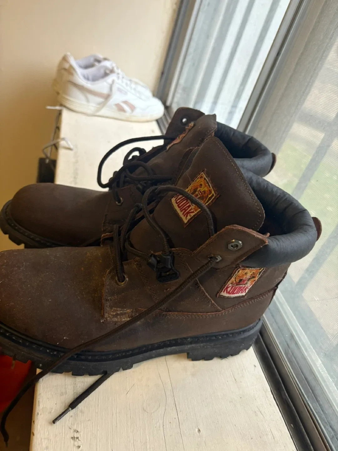 Kodiak Brown Leather Work Boots image indicator(2)