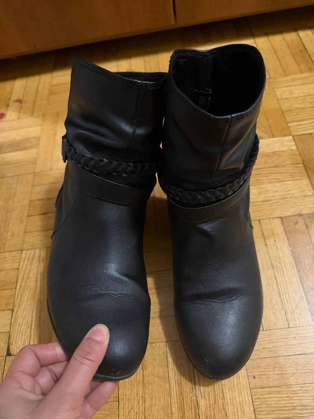 Black Ankle Boots image indicator(2)
