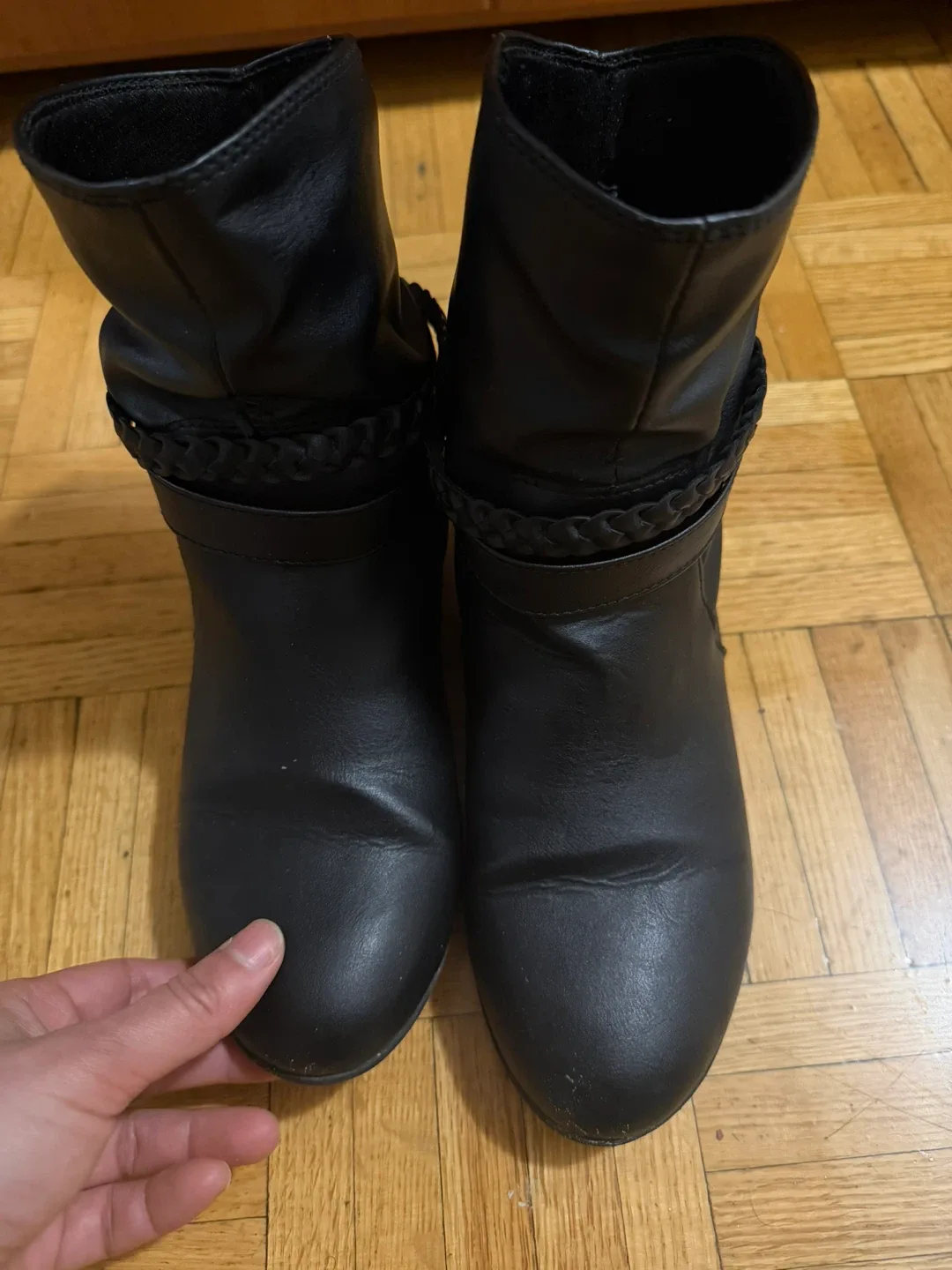 Black Ankle Boots image indicator(3)