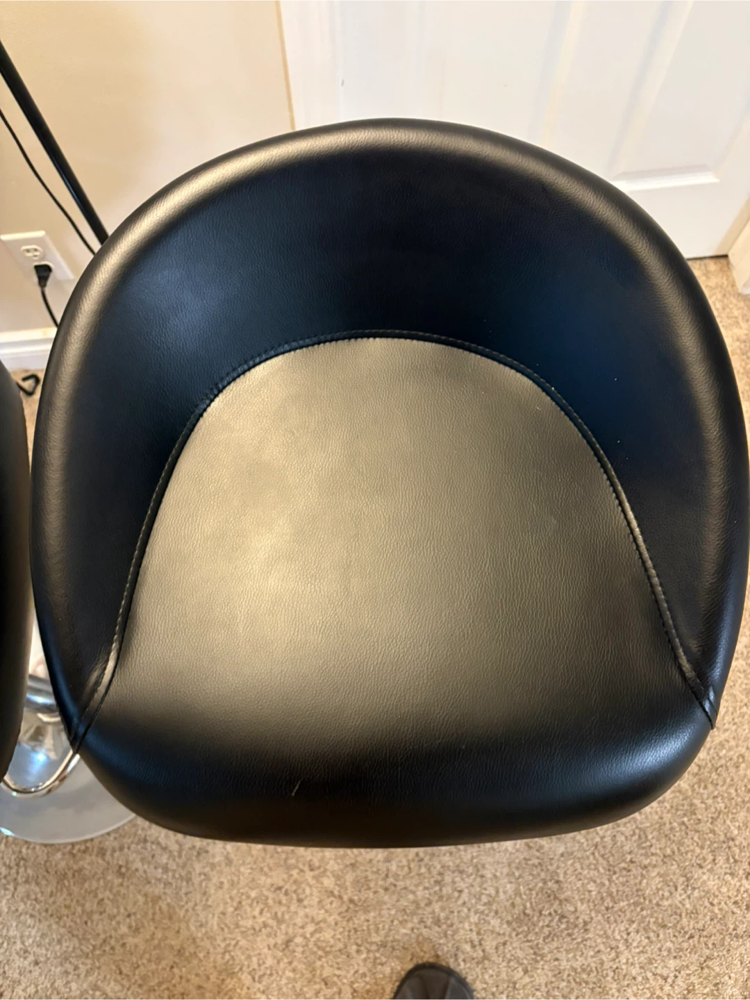 Pair of Black Swivel Bar Stools - photo 3