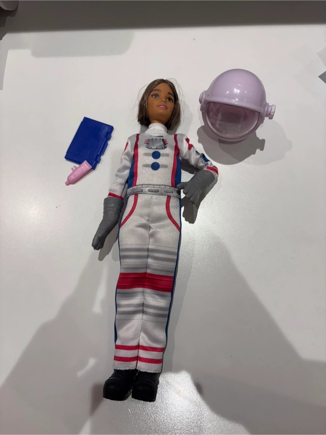 Barbie 65th Anniversary Doll Astronaut Set with Brunette Dollar - photo 2