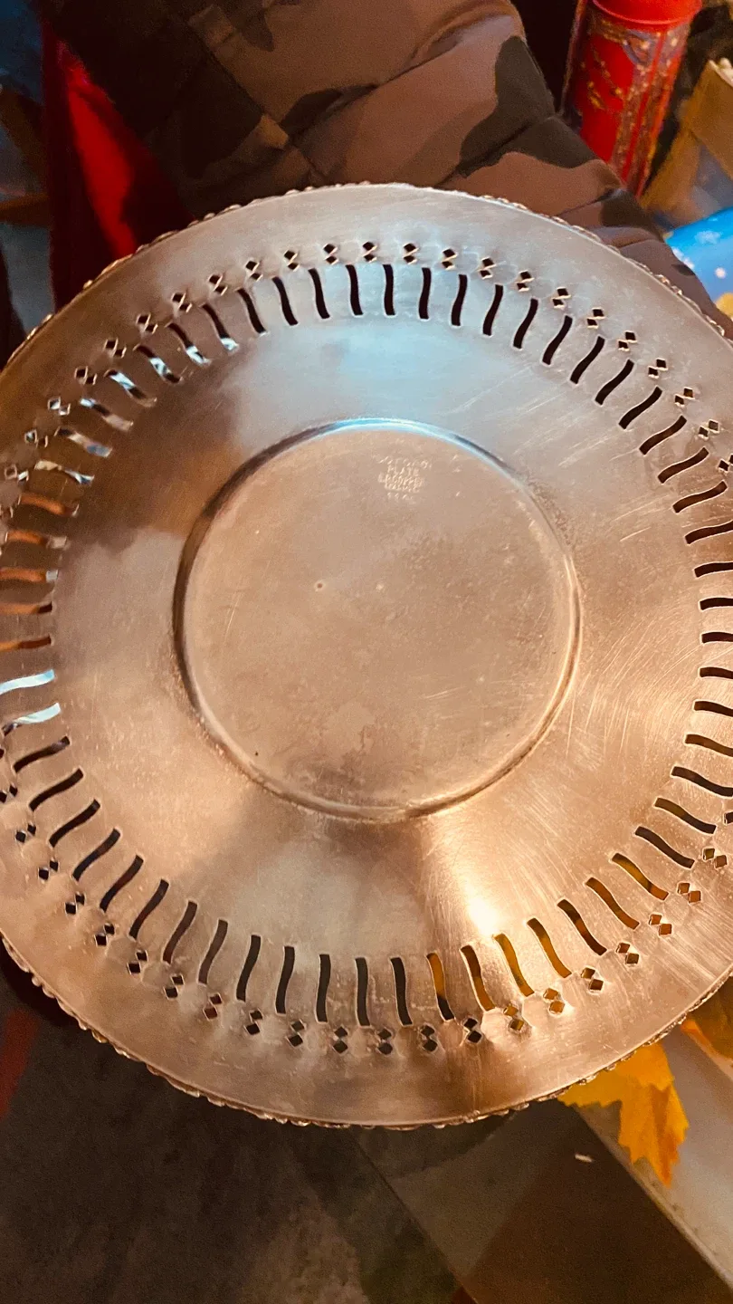 Coronet Plate E.P. Copper Serving Dish image indicator(2)