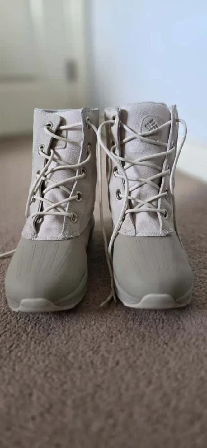 Columbia Women's Ice Maiden™ II Lace Boot - Size 7 image indicator(5)