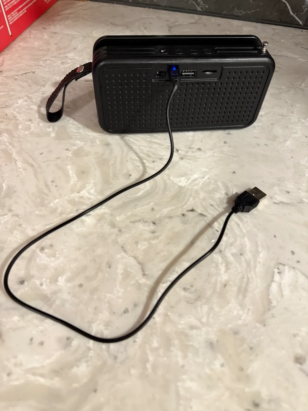 Portable Black Bluetooth Speaker image indicator(5)