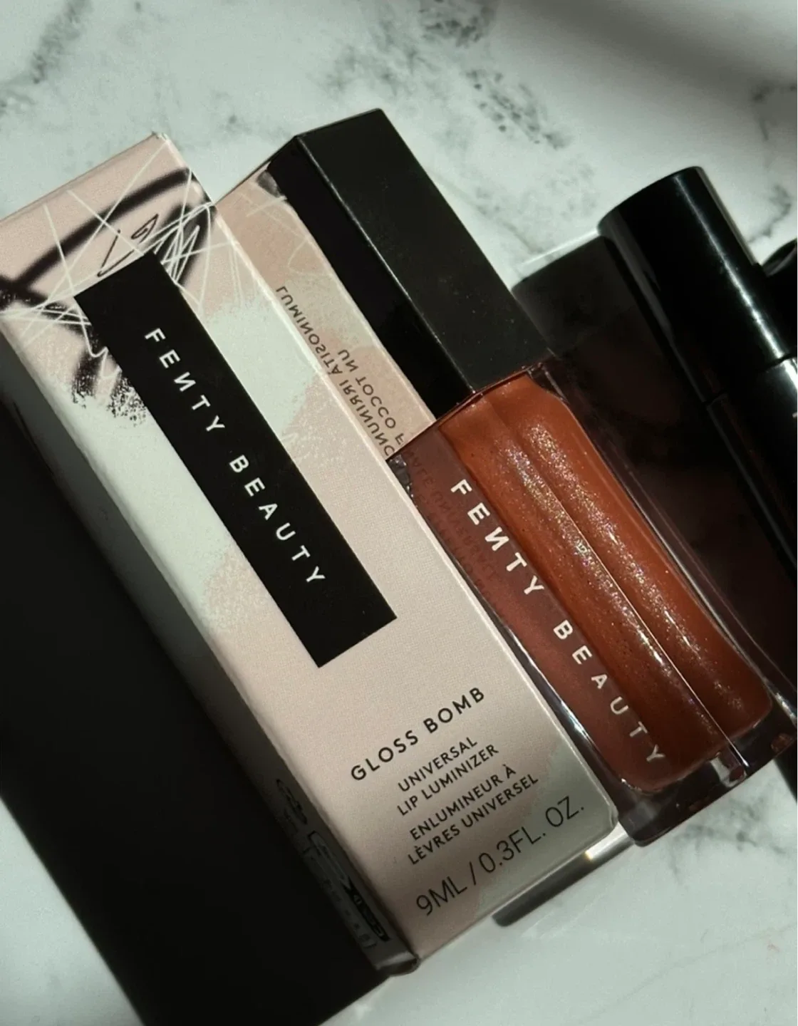 Fenty Beauty Gloss Bomb