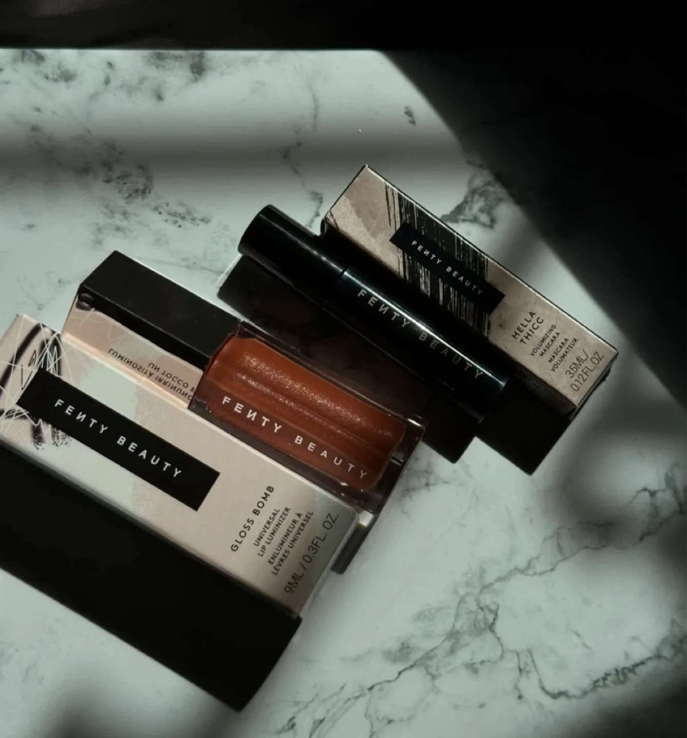 Fenty Beauty Gloss Bomb image indicator(3)