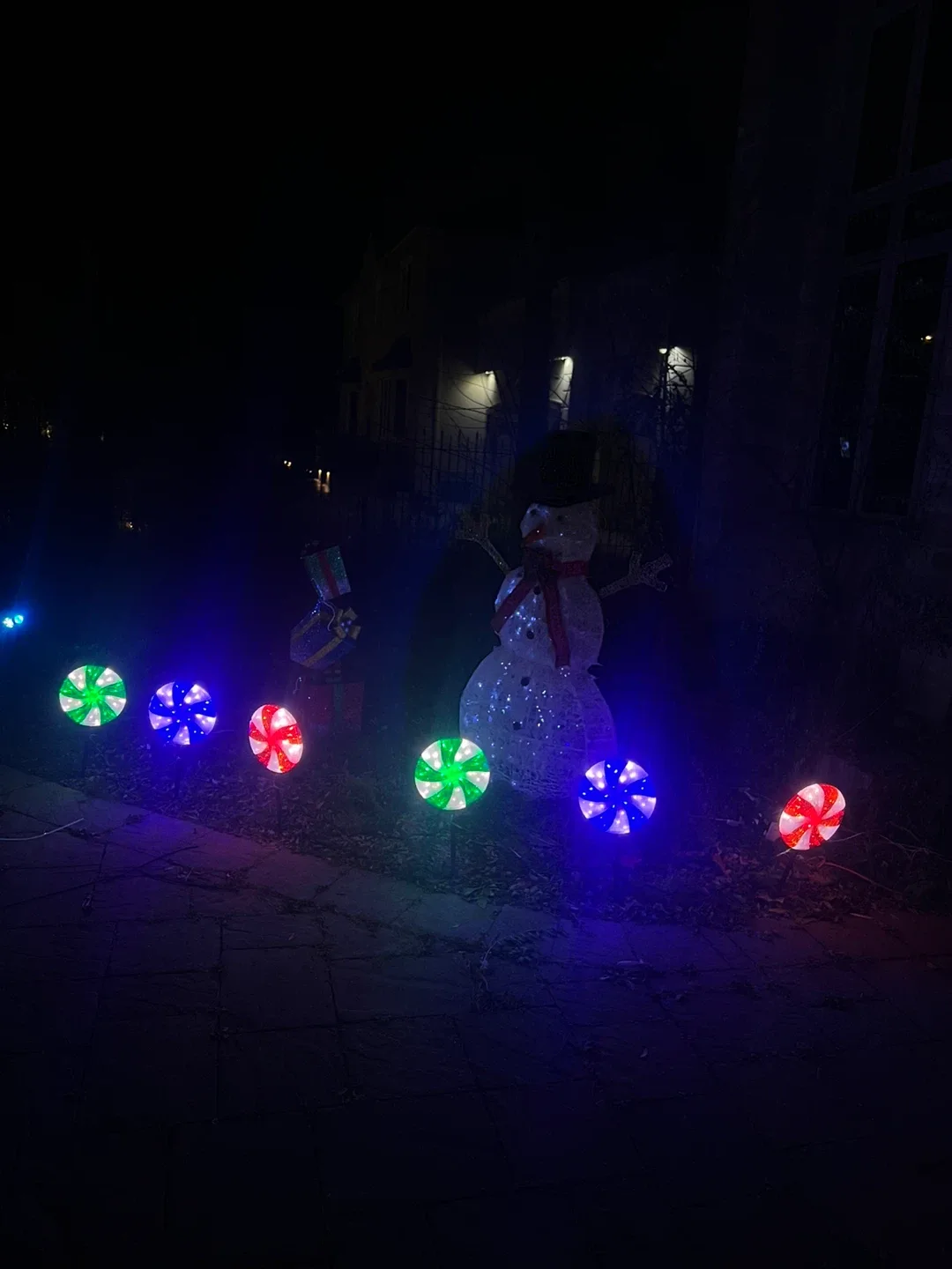 6-Piece LED Lawn Stakes - Christmas Decor image indicator(4)