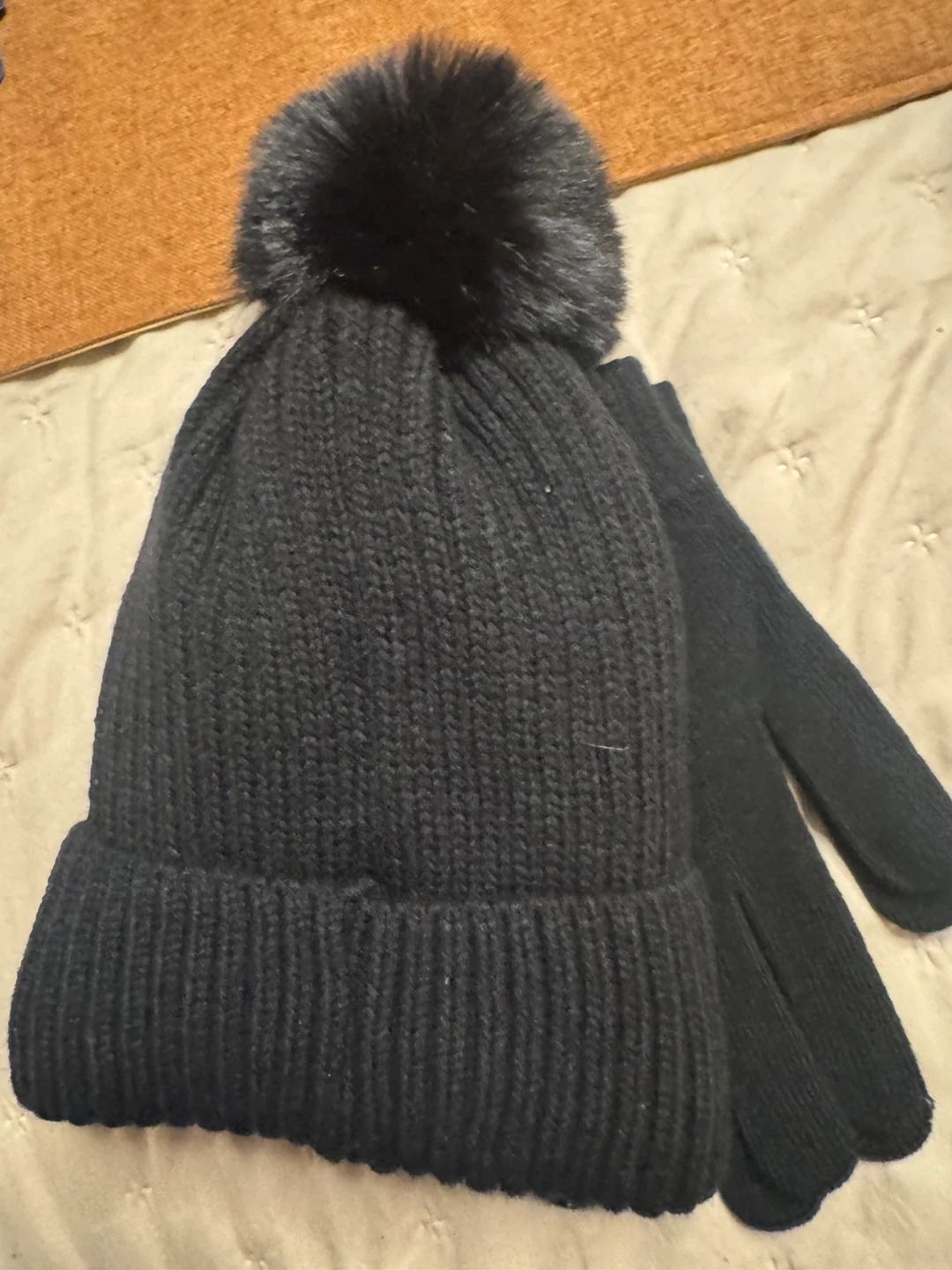 Canada Weather Gear Black Hat and Gloves Set - photo 3