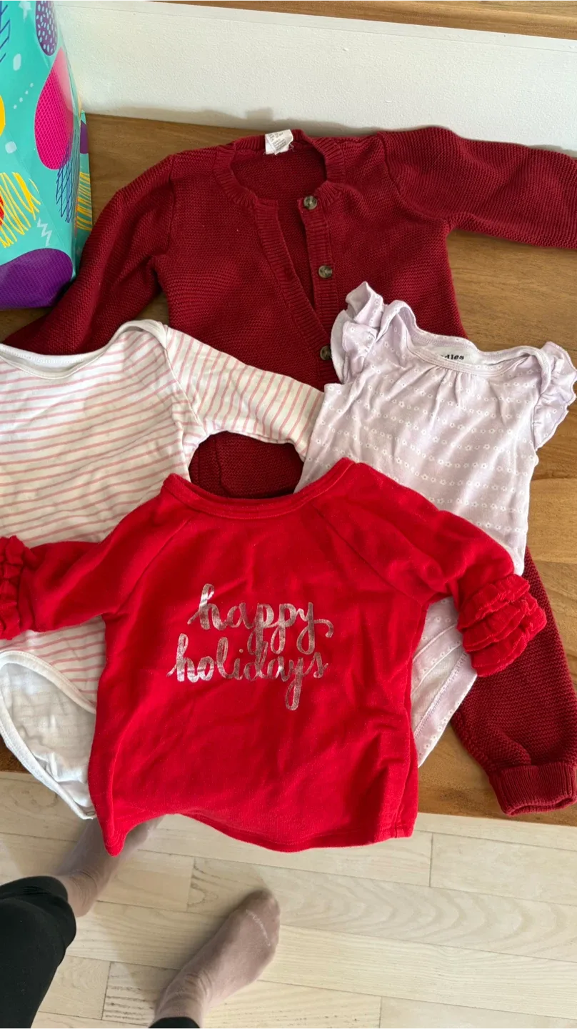 Baby Clothes Bundle - 9-12 Months image indicator(2)