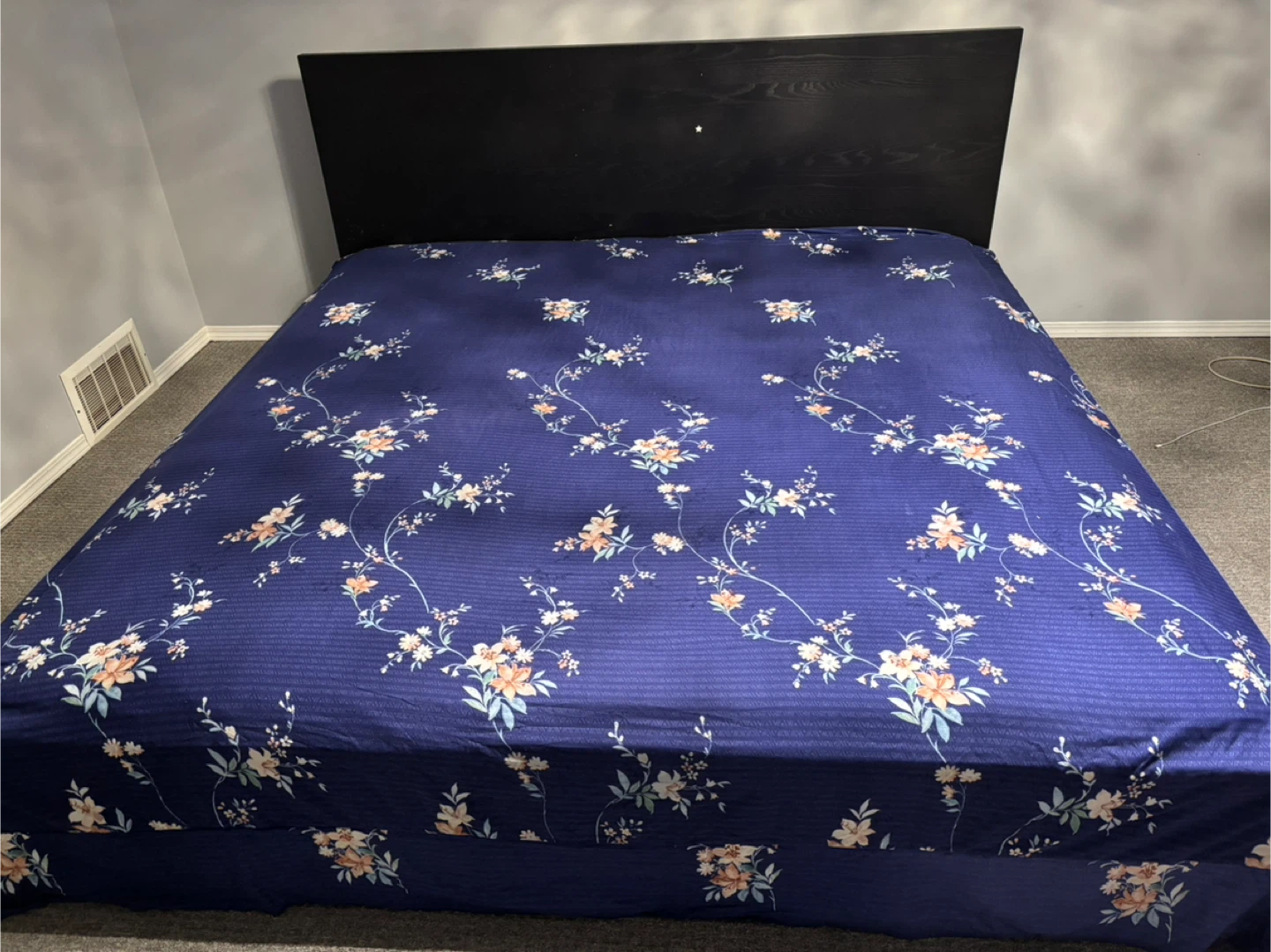 King Size Bed Frame - Black - photo 2