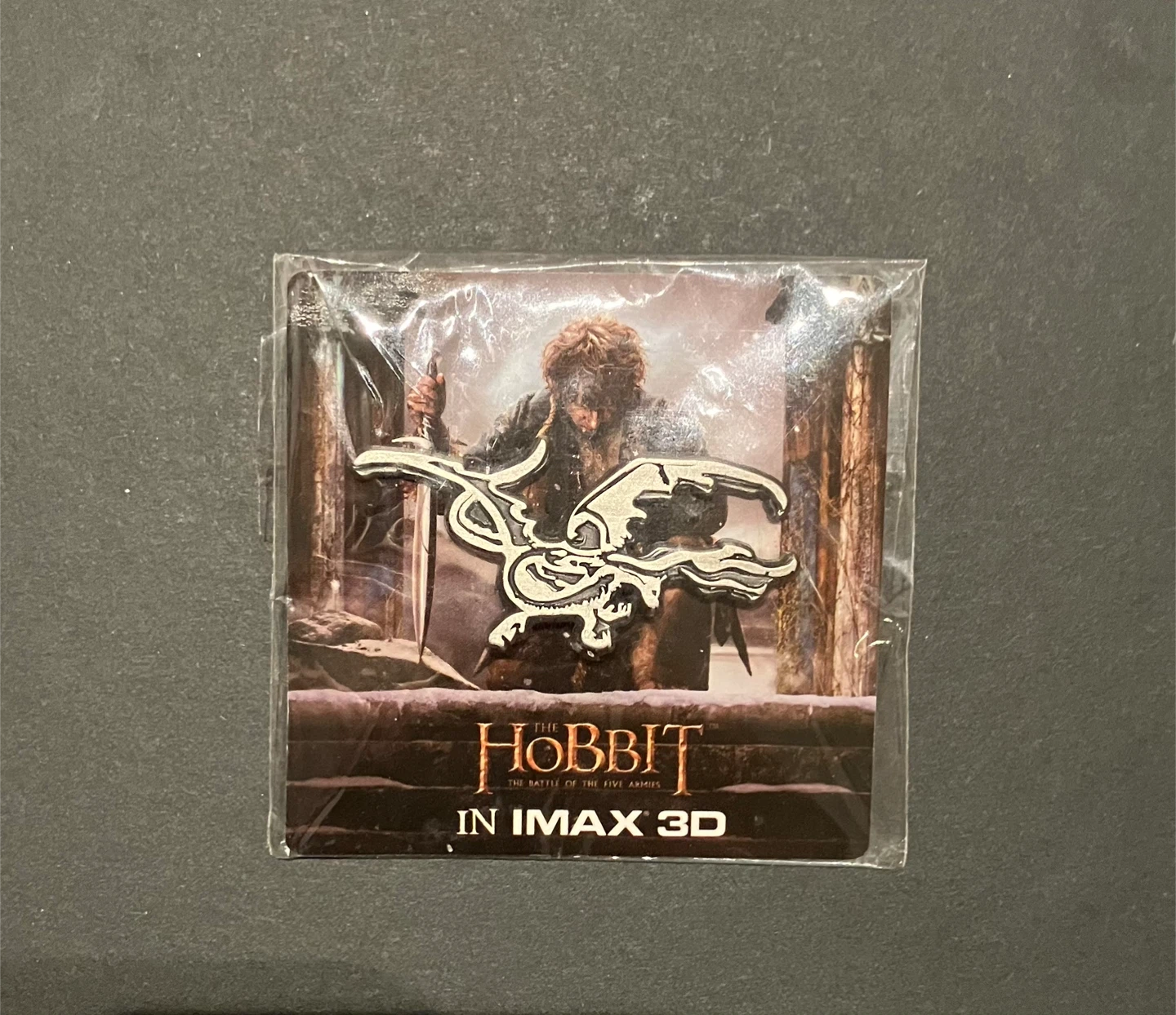 The Hobbit Dragon Smaug Pin Badge 2014 IMAX - photo 4
