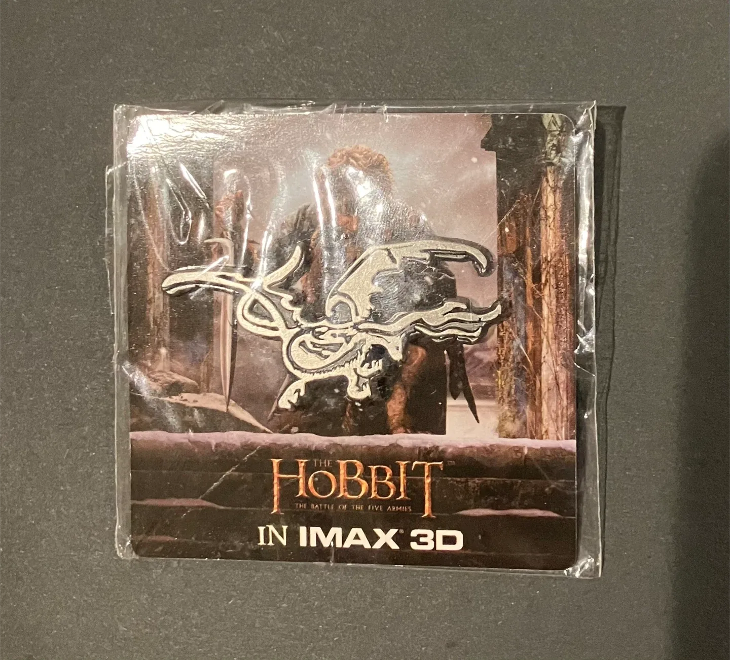 The Hobbit Dragon Smaug Pin Badge 2014 IMAX image indicator(3)