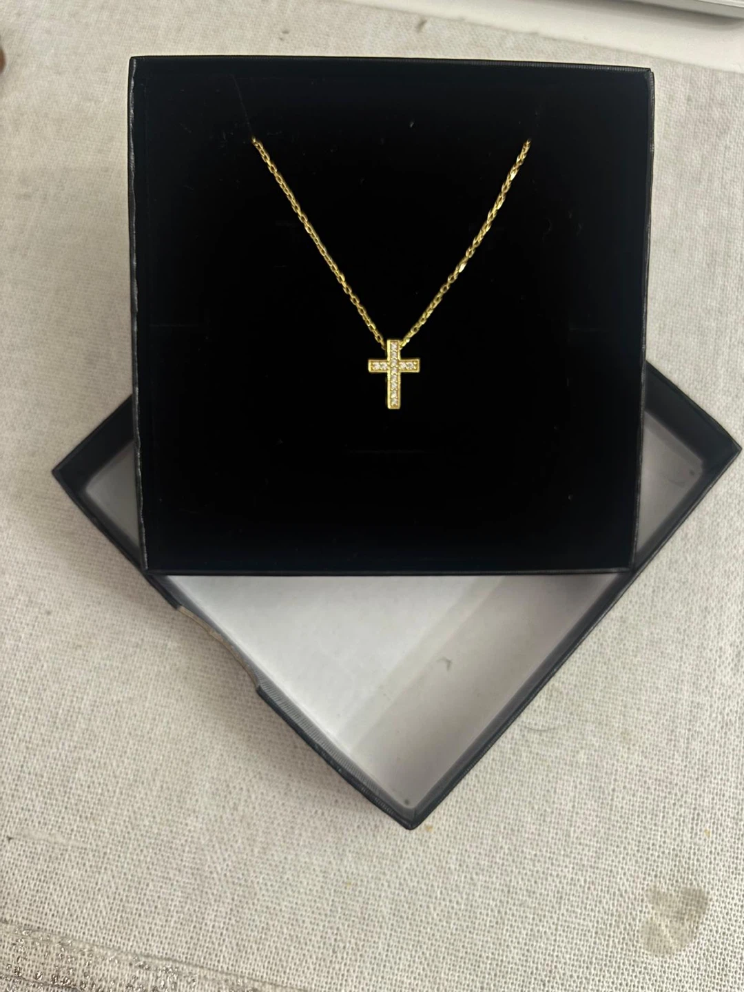 Gold Cross Necklace with Box - photo 4