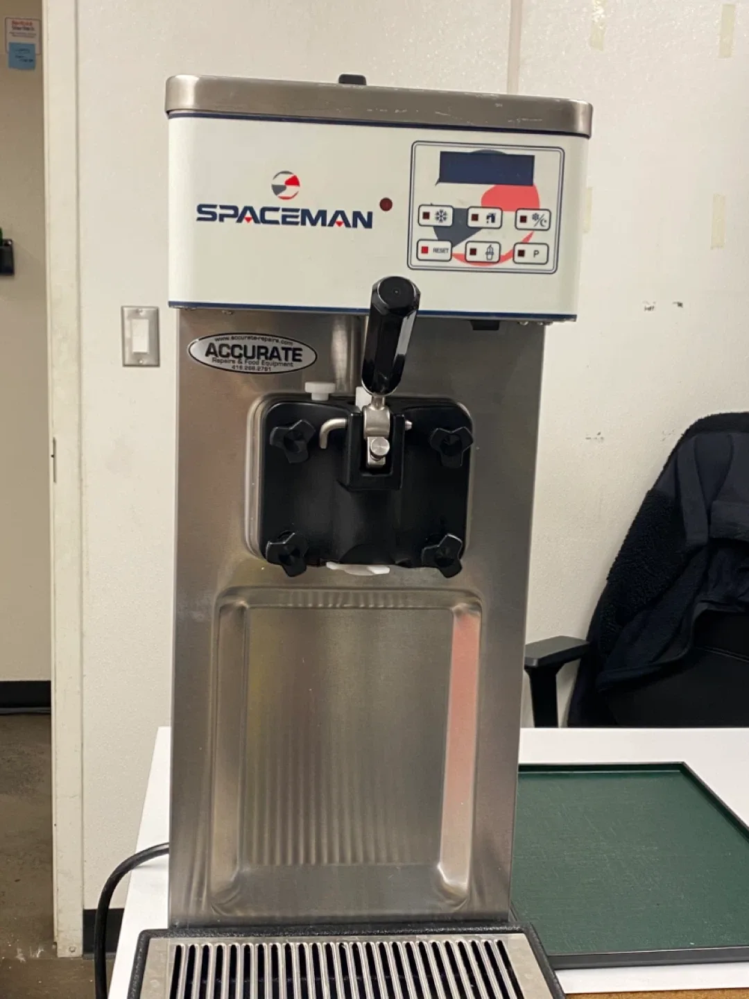 Spaceman Soft Serve Ice Cream Machine