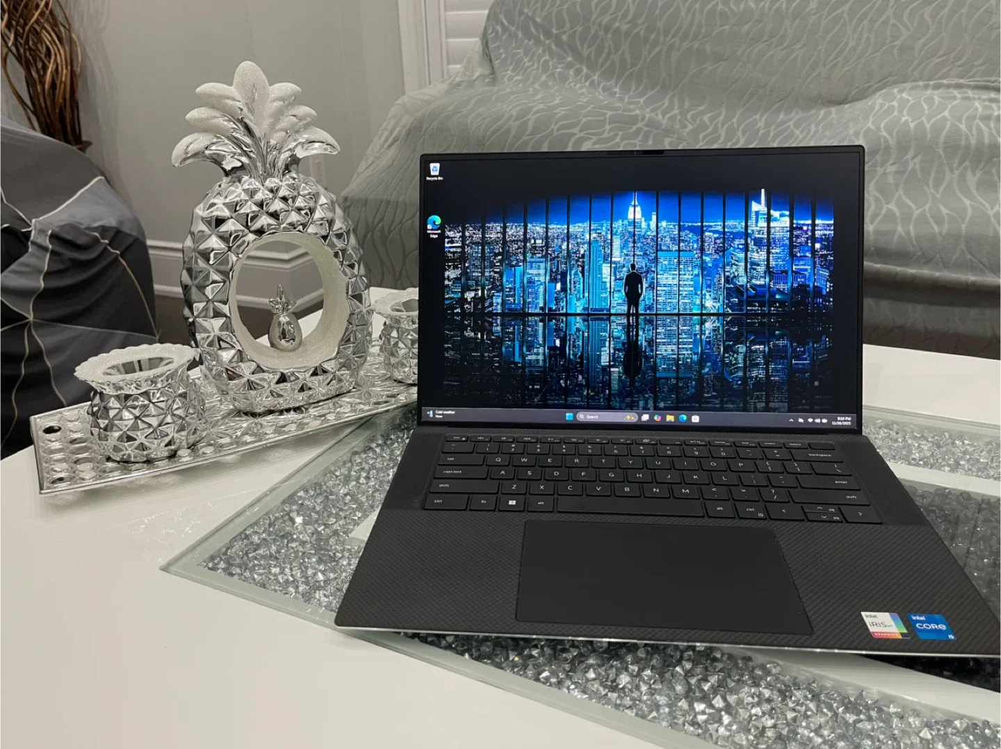 Dell XPS 15 | Core i5-12th | 16GB | 512GB | Battery Excellent