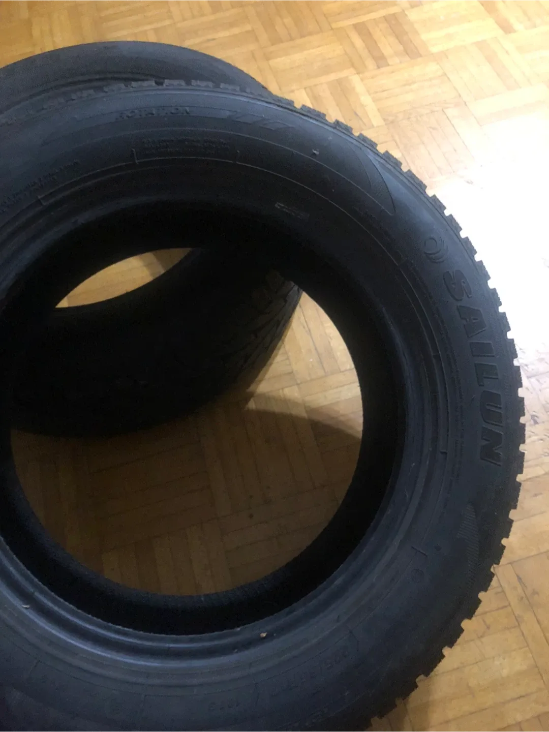 Sailun Ice Blazer WST1 Tires - 225/65R17 image indicator(2)