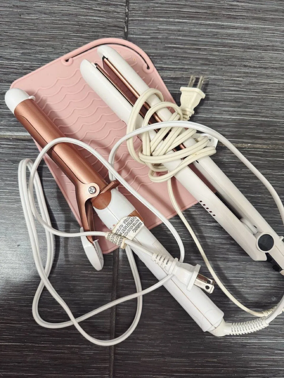 Hair Styling Tool Set — Curling Iron, Straightener & Heat Mat