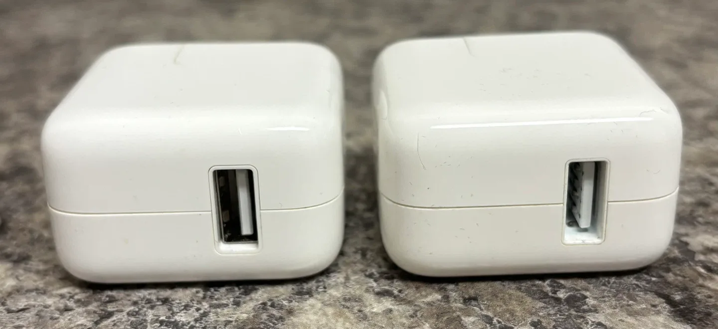 Apple USB Power Adapters image indicator(3)