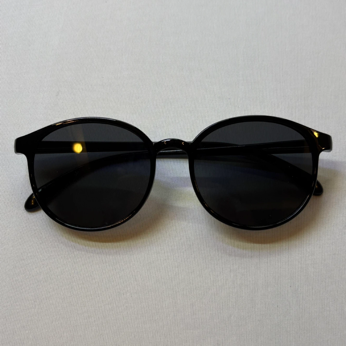 Meet Glasses Black Round Frame Dark Tint Sunglasses (1) - photo 2