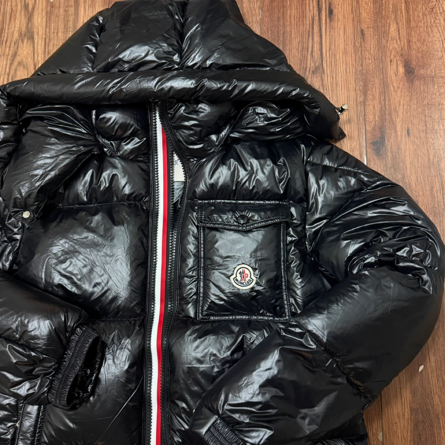 Moncler Black Puffer Jacket - photo 4