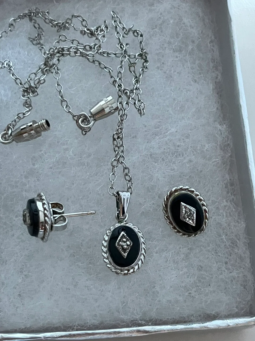 Carla 14 k Gold Fill Diamond Necklace and Earring Set image indicator(2)