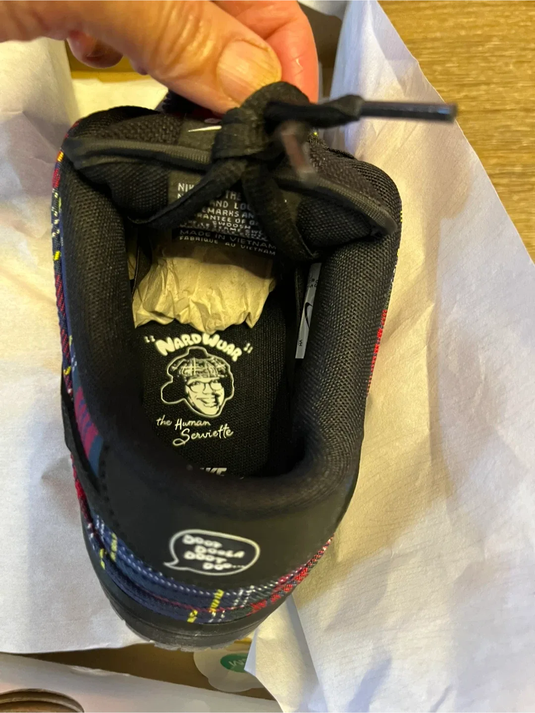 Nike Sb Dunk Low Nardwuar Brandnew Rare Hand Signed Size 8.5 image indicator(8)