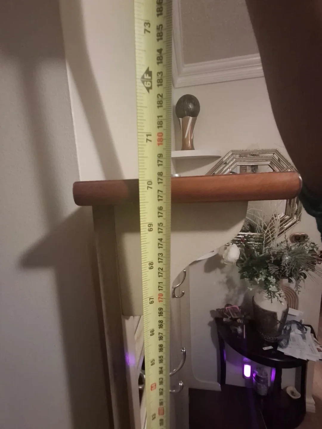 Hall Tree with Storage Bench image indicator(7)