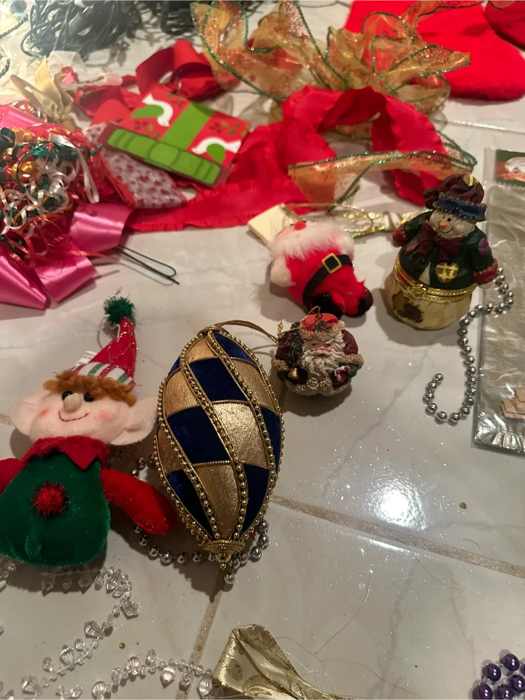 Miscellaneous Christmas decorations and lights image indicator(8)